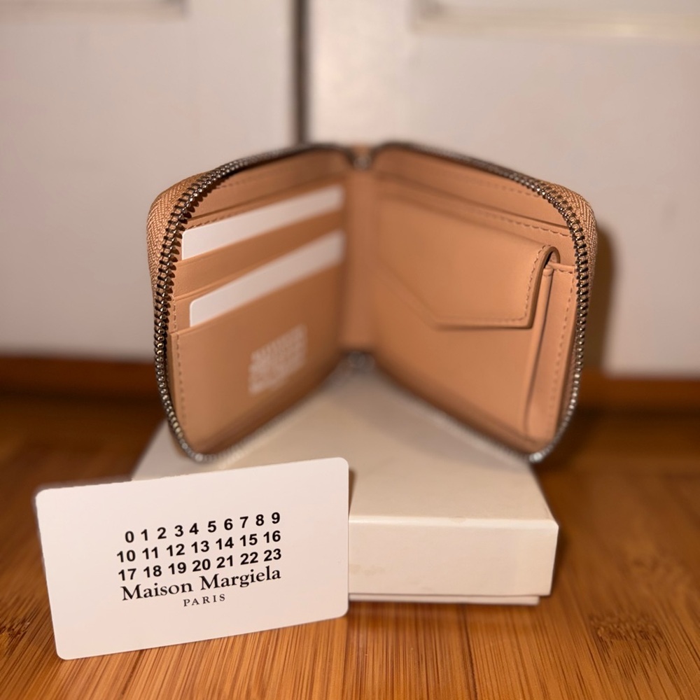 Authentic Maison Margiela Four Stitch Zip Wallet